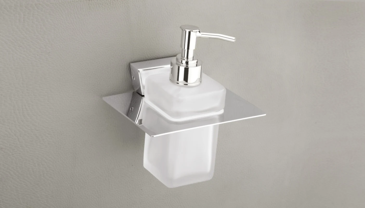 No. 06 Liquid Dispenser