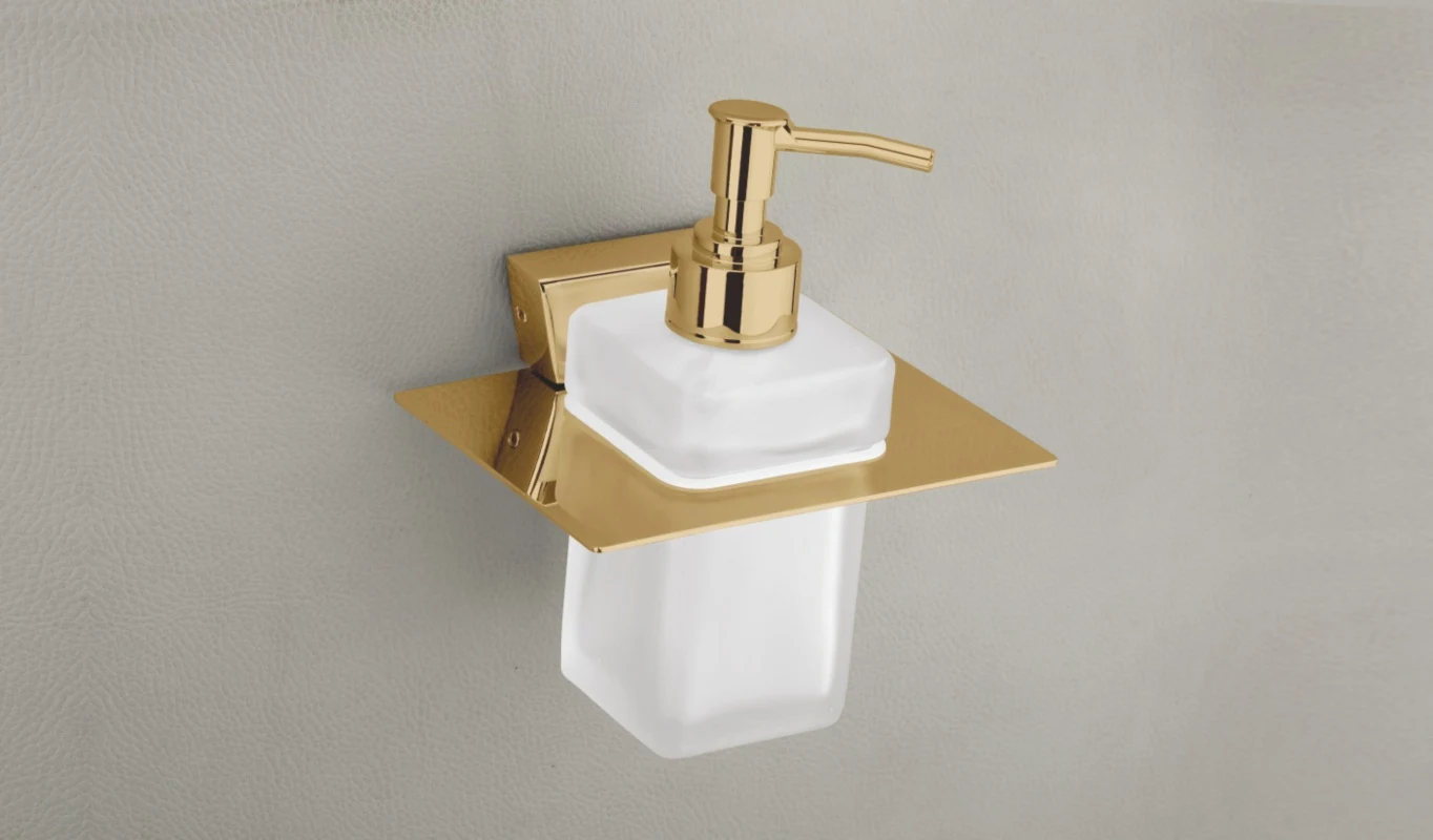 No. 046 Liquid Dispenser