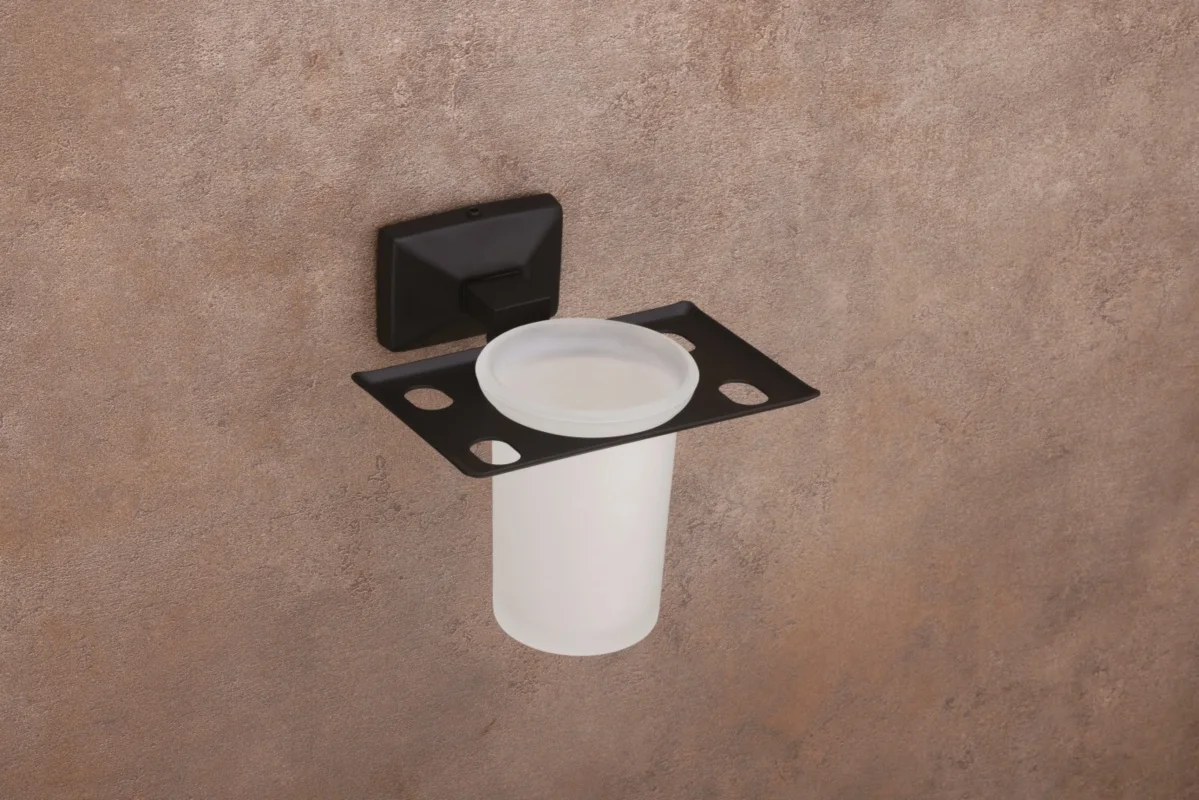No. 124 Tumbler Holder